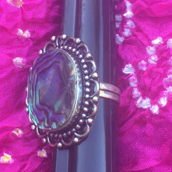 Stunning sterling/silver plate abalone ring - Picture 6 of 11